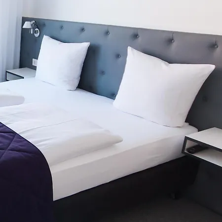 מלון Der Gruene Baum