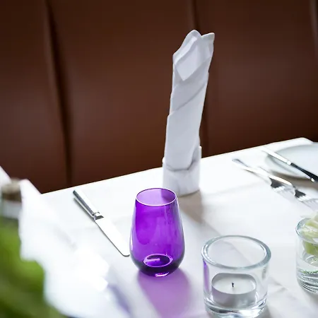 Der Gruene Baum Hotel 2*