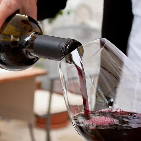 Der Gruene Baum זינסהיים