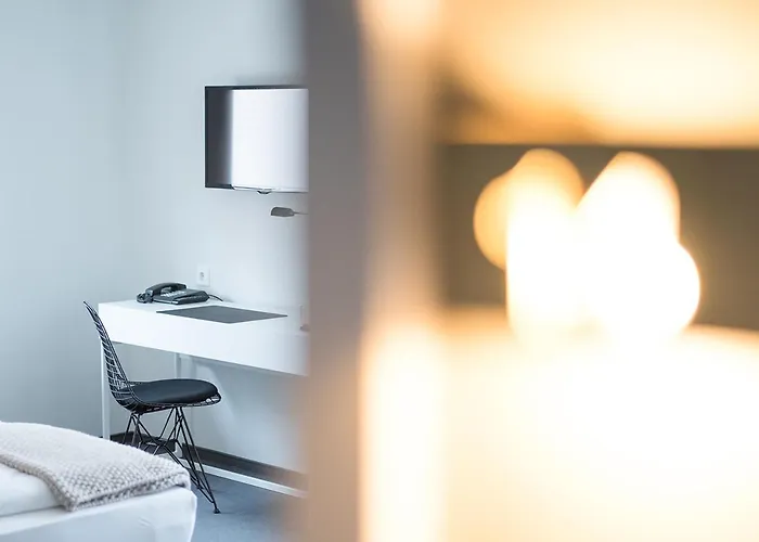 Hotell Der Gruene Baum 2*