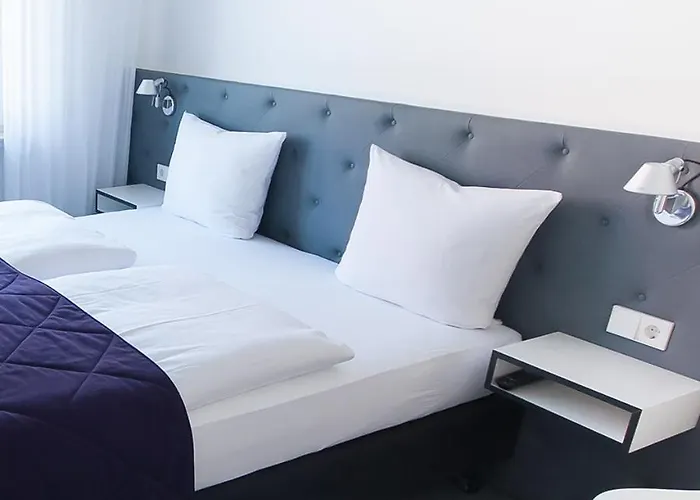 Der Gruene Baum 2* Sinsheim